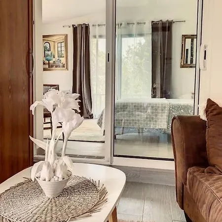 Le Charles - Campagne Chic Apartment Jaux